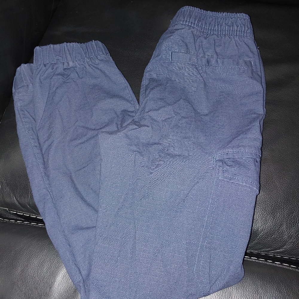 Boys cargo pants size Large 10-12